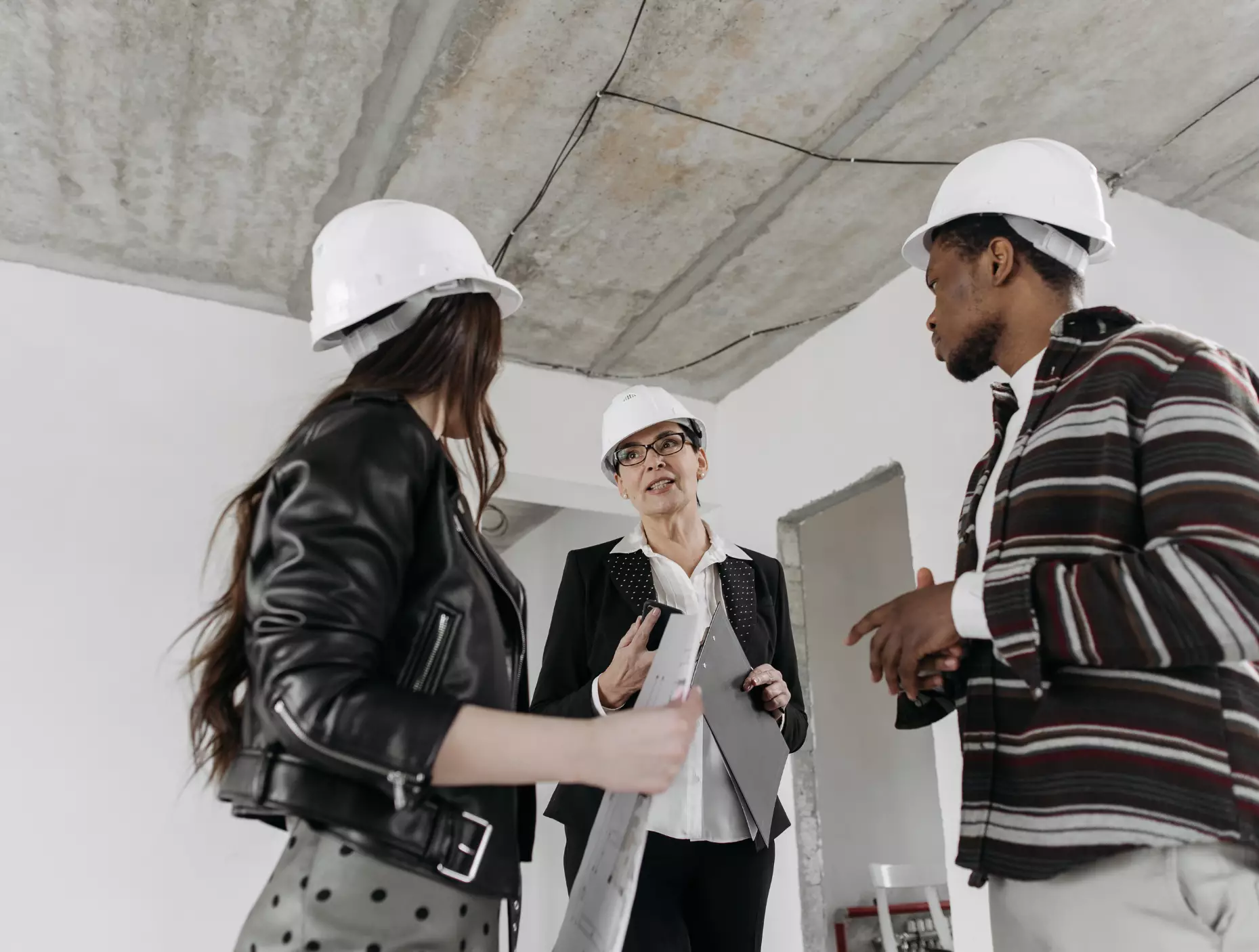 Image representation of how Creative Splits simplifies builder rebates.