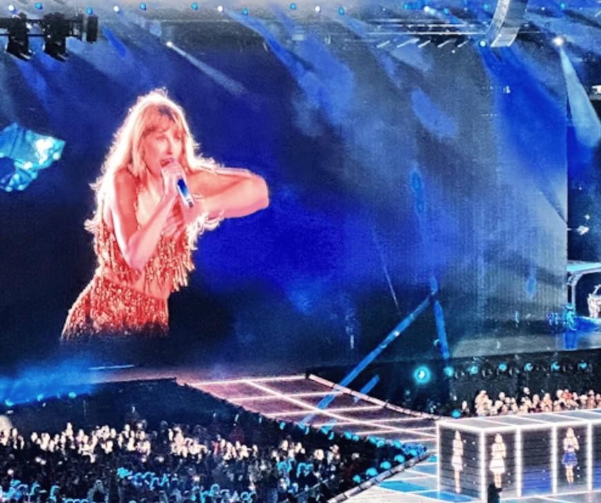 The Business of Diss Tracks: The Art of Attention with Taylor Swift and Charli XCX